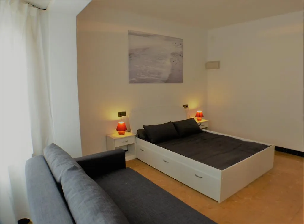 Sun&Bed Cambrils Villa 0*,